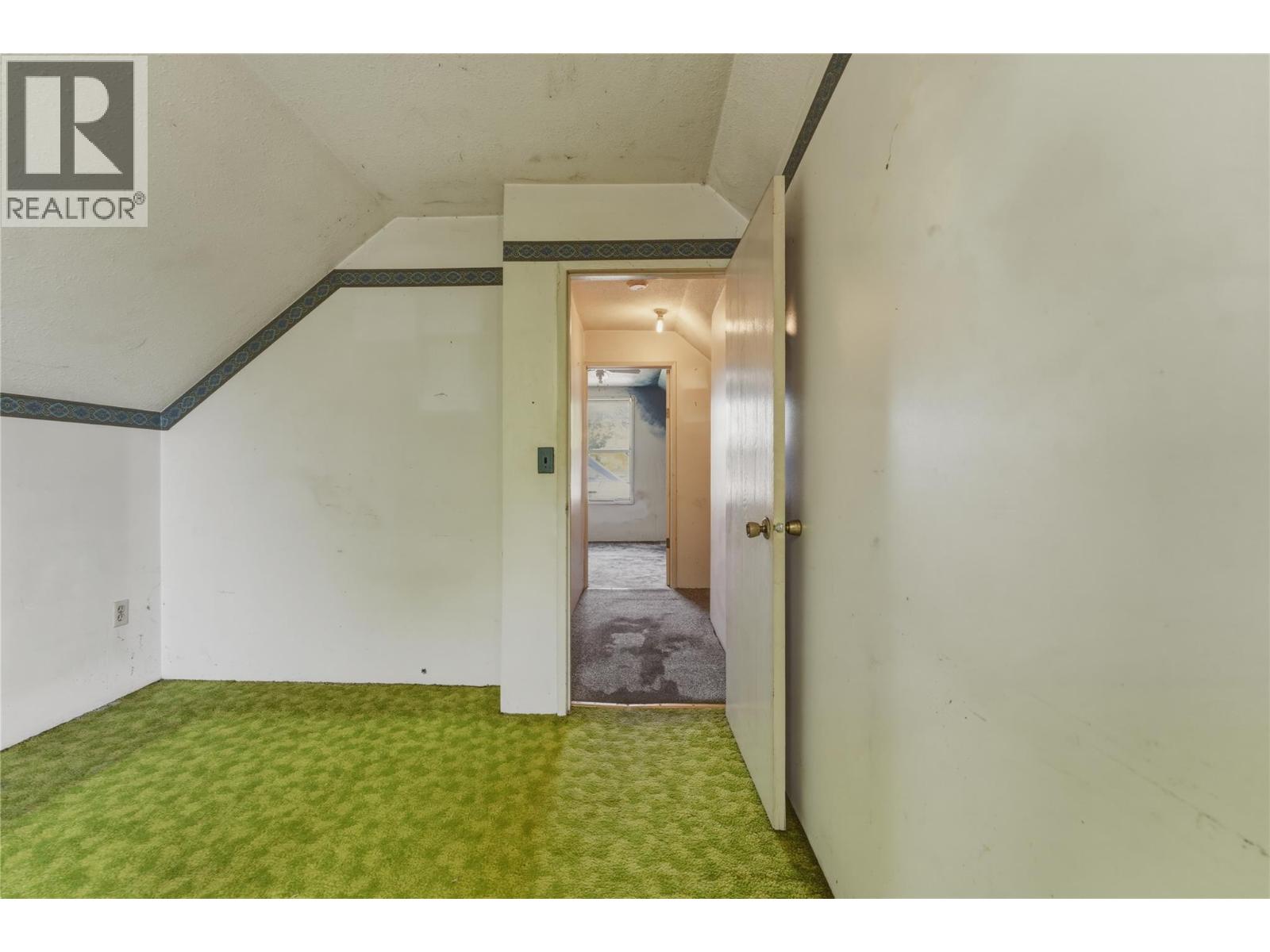 2850 Jarvis Street, Armstrong, British Columbia  V4Y 0G1 - Photo 26 - 10385986