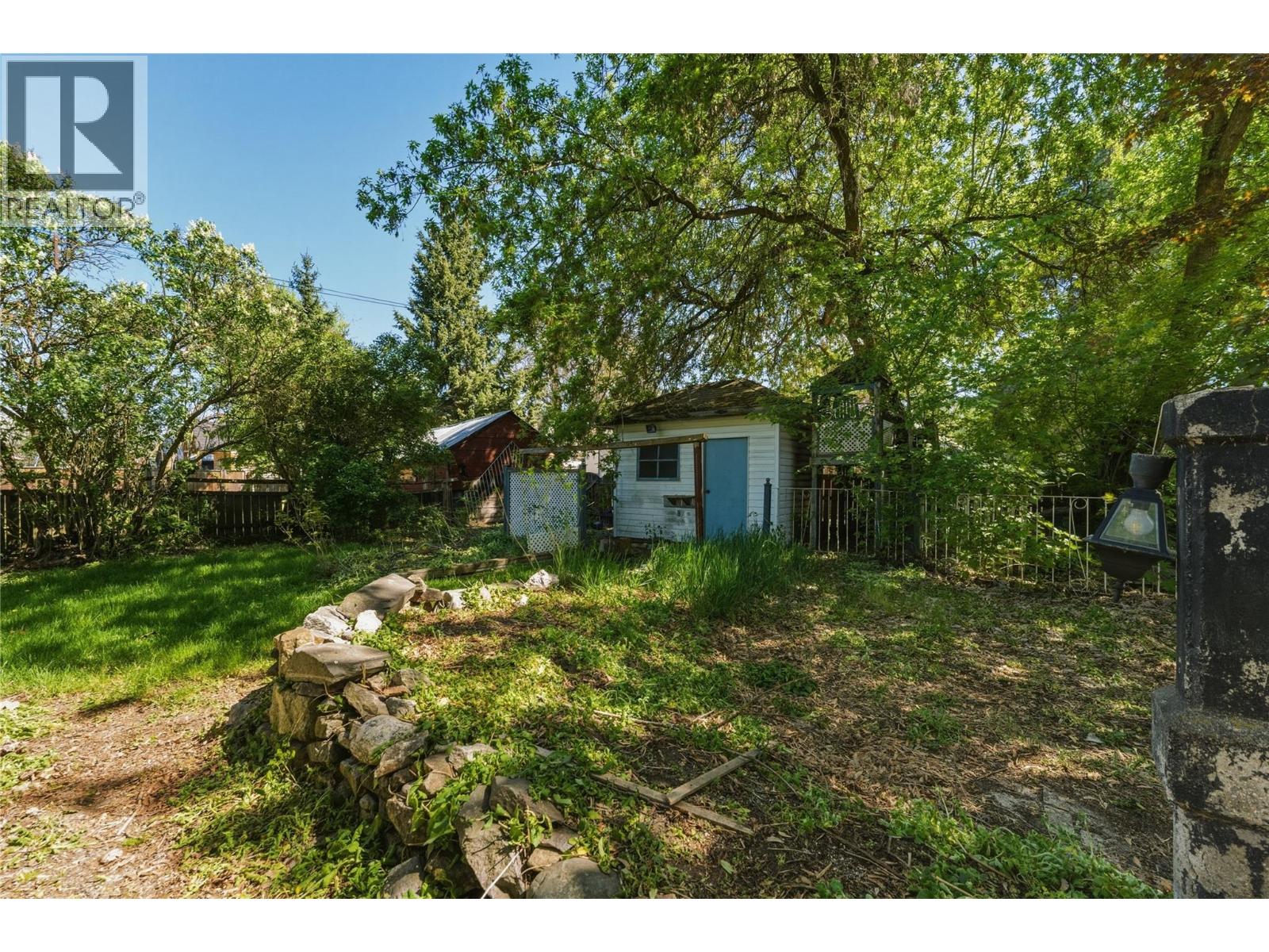 2850 Jarvis Street, Armstrong, British Columbia  V4Y 0G1 - Photo 6 - 10385986