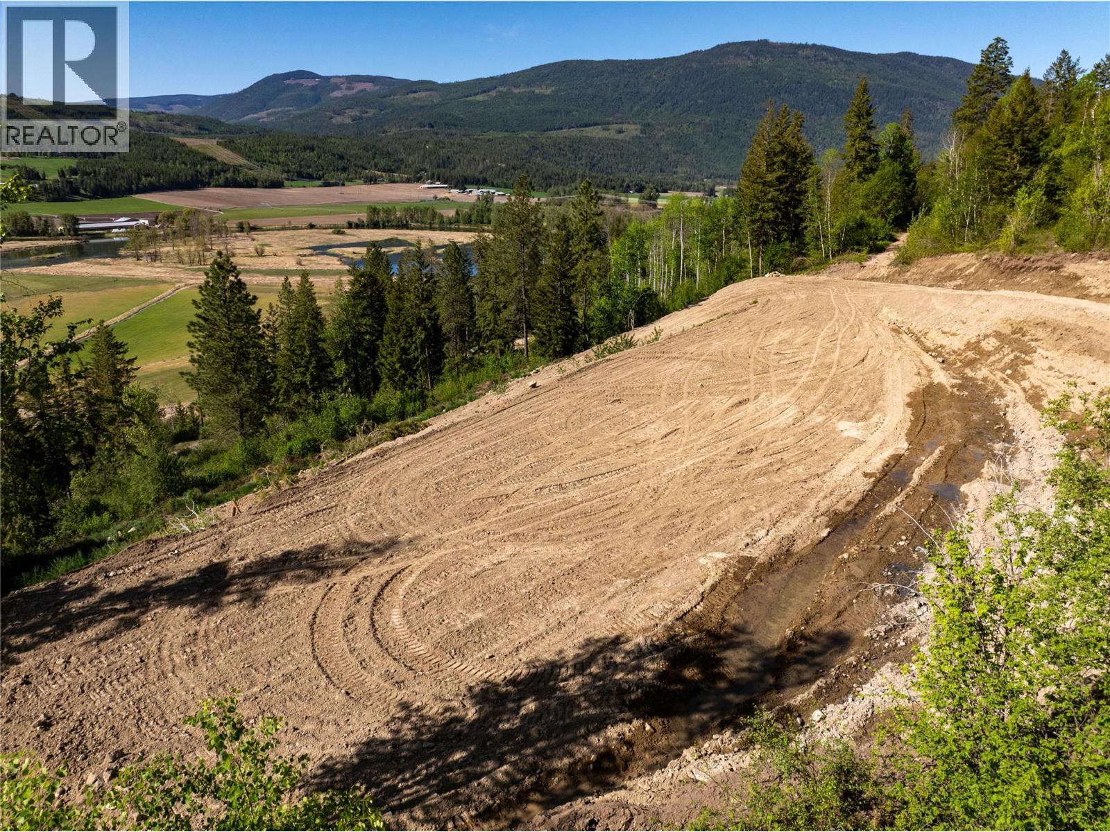1471 Enderby Mabel Lake Road, Enderby, British Columbia  V0E 1V5 - Photo 11 - 10352642