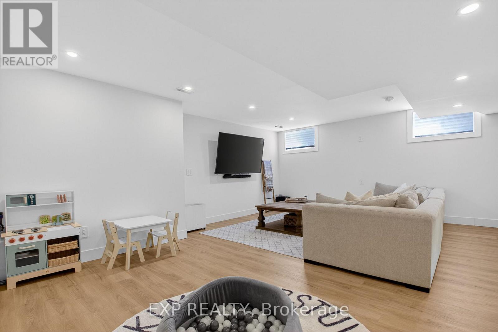 188 Crestview Drive, Middlesex Centre, Ontario  N0L 1R0 - Photo 35 - X13090884