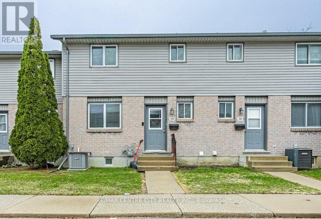 19 - 490 THIRD STREET, London East, Ontario