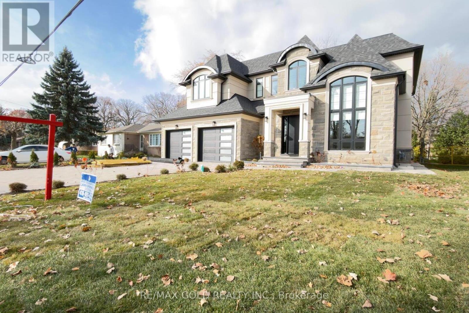 507 WILDWOOD DRIVE, Oakville, Ontario