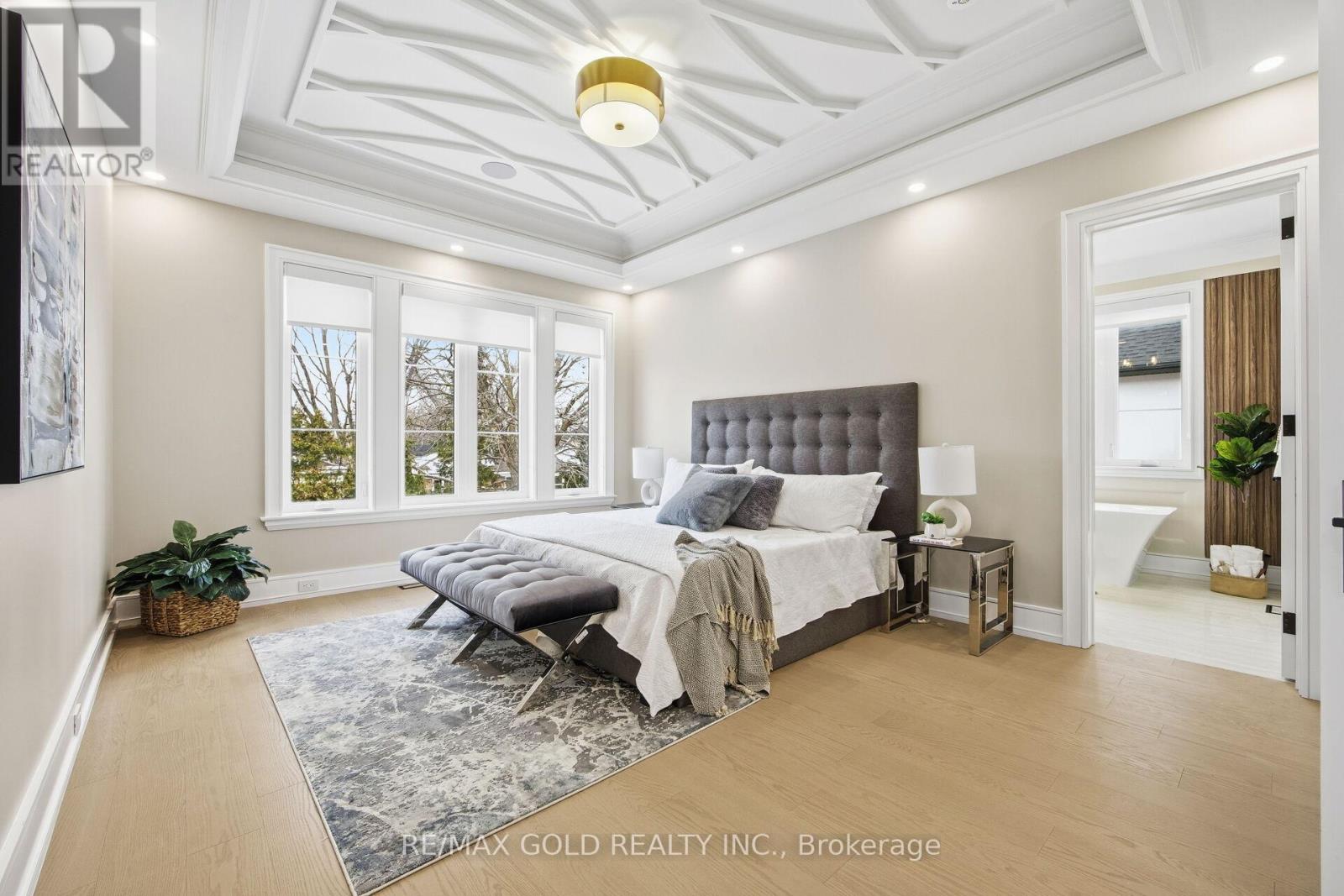 507 Wildwood Drive, Oakville, Ontario  L6K 1V1 - Photo 14 - W13068536