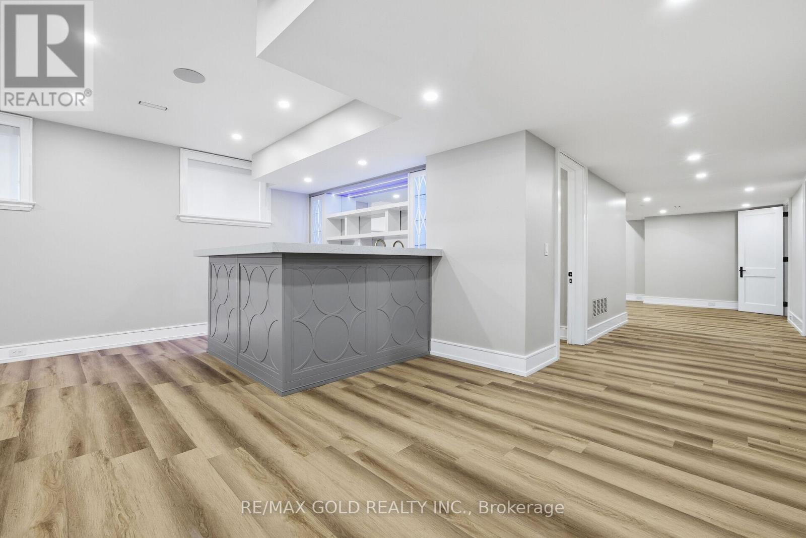 507 Wildwood Drive, Oakville, Ontario  L6K 1V1 - Photo 42 - W13068536