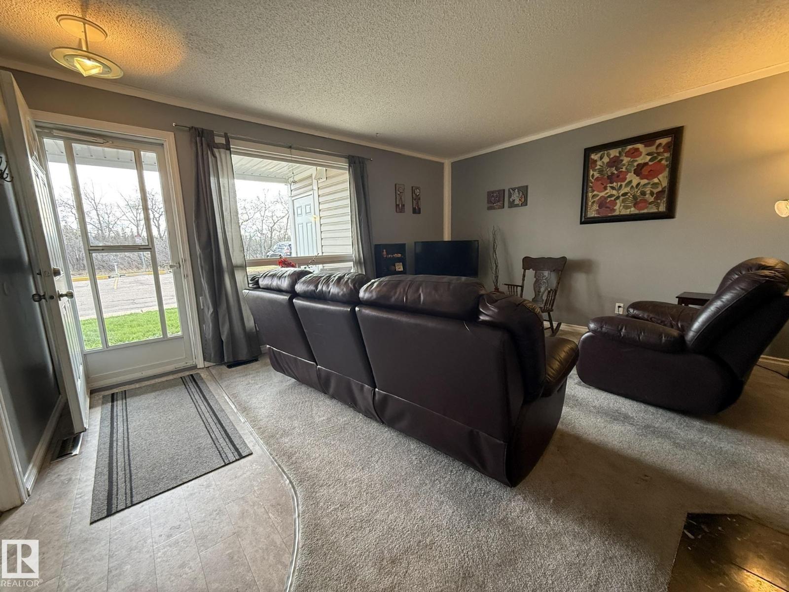 #5 2204 118 St Nw, Edmonton, Alberta  T6J 5K2 - Photo 4 - E4485977