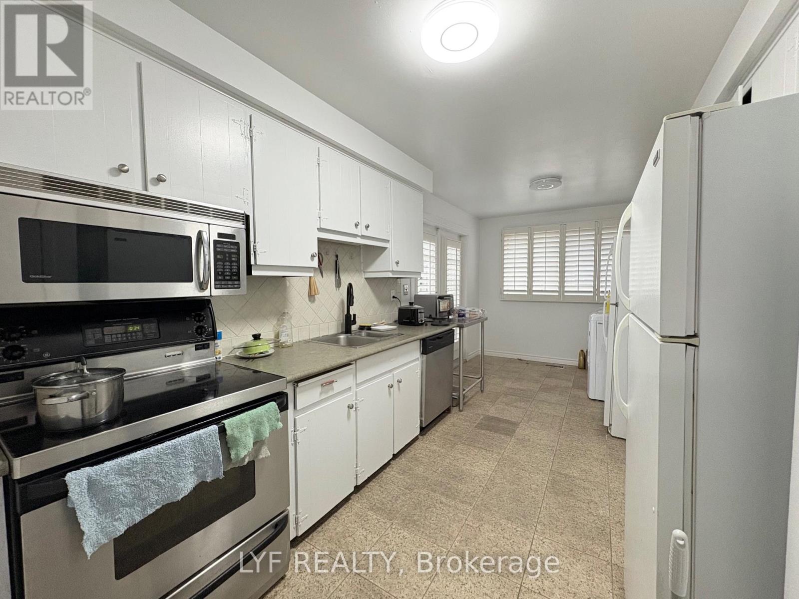 Upper B - 31 Markhaven Road, Markham, Ontario  L3R 1T8 - Photo 3 - N12905618