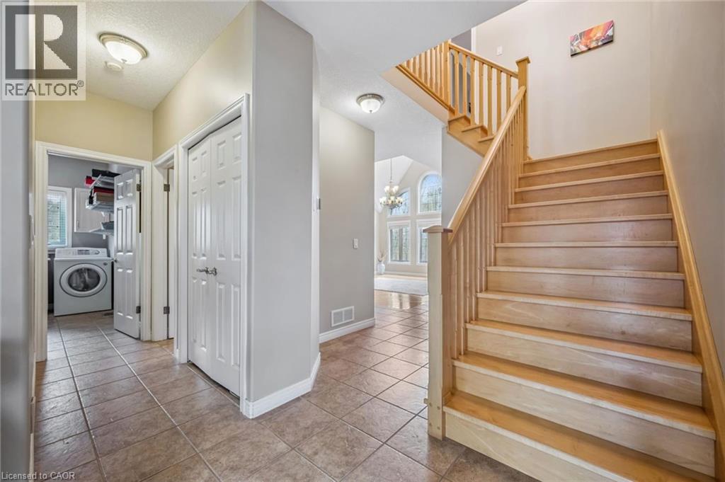 872 Creekside Drive, Waterloo, Ontario  N2V 2S7 - Photo 24 - 40826512