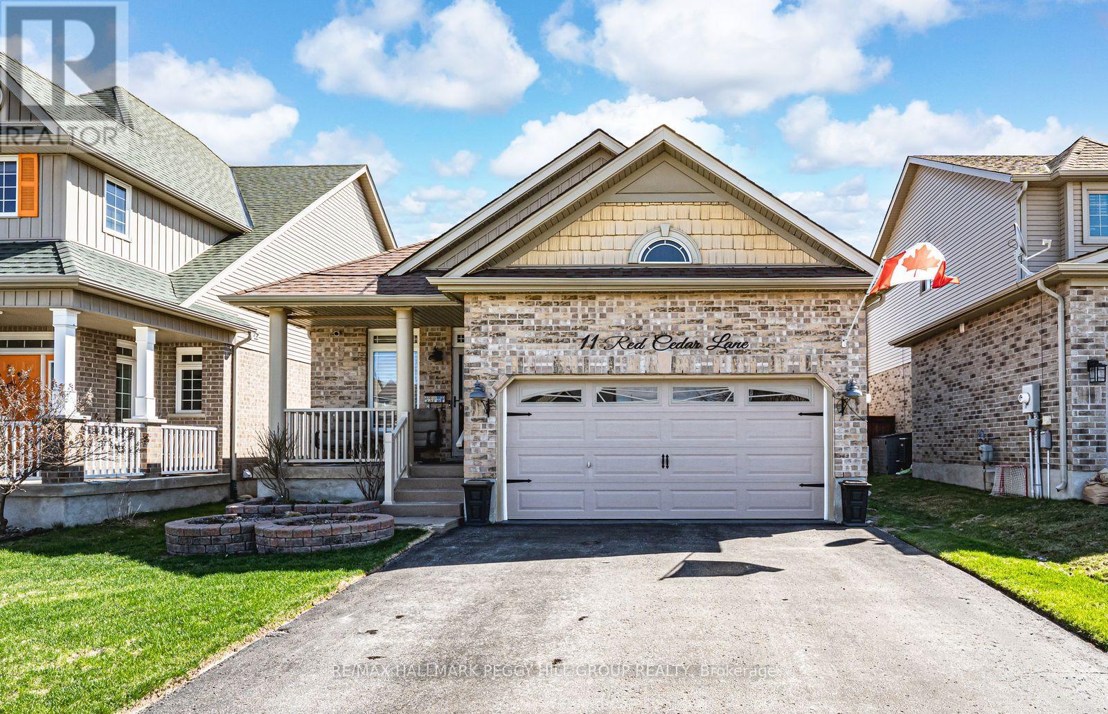 11 RED CEDAR LANE, Essa, Ontario