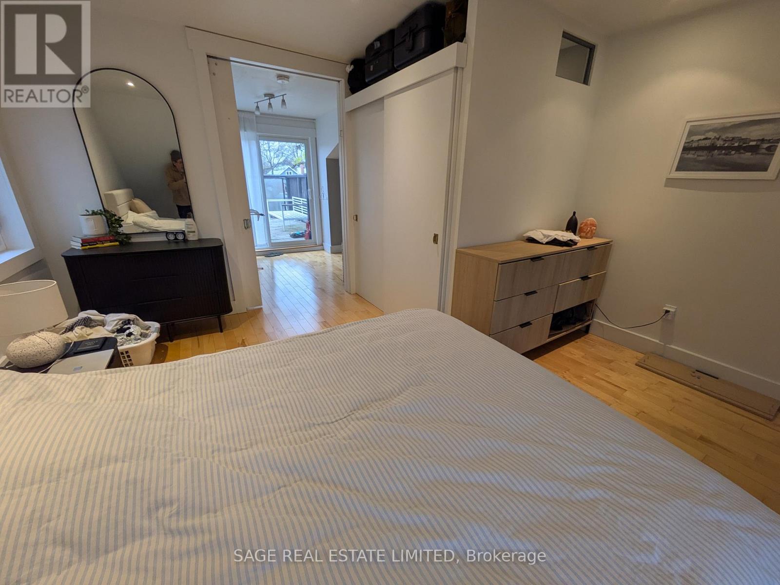 Upper - 108 Pearson Avenue, Toronto, Ontario  M6R 1G5 - Photo 16 - W13090644