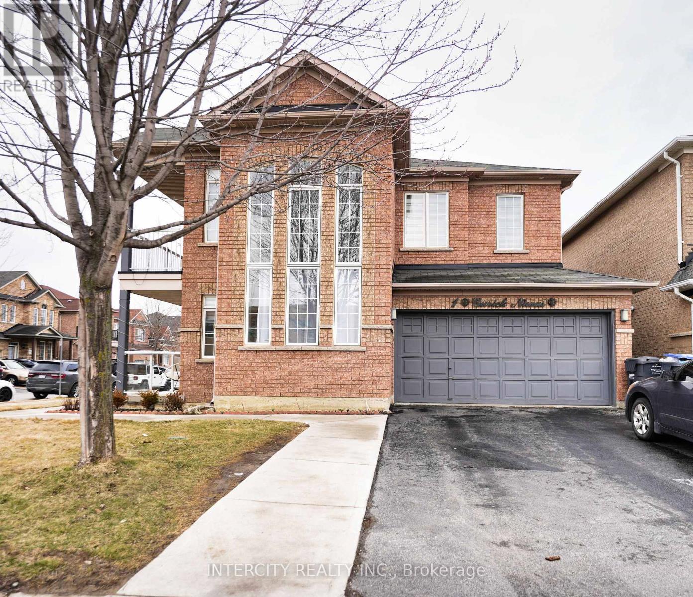 1 PAPE DRIVE, Brampton, Ontario