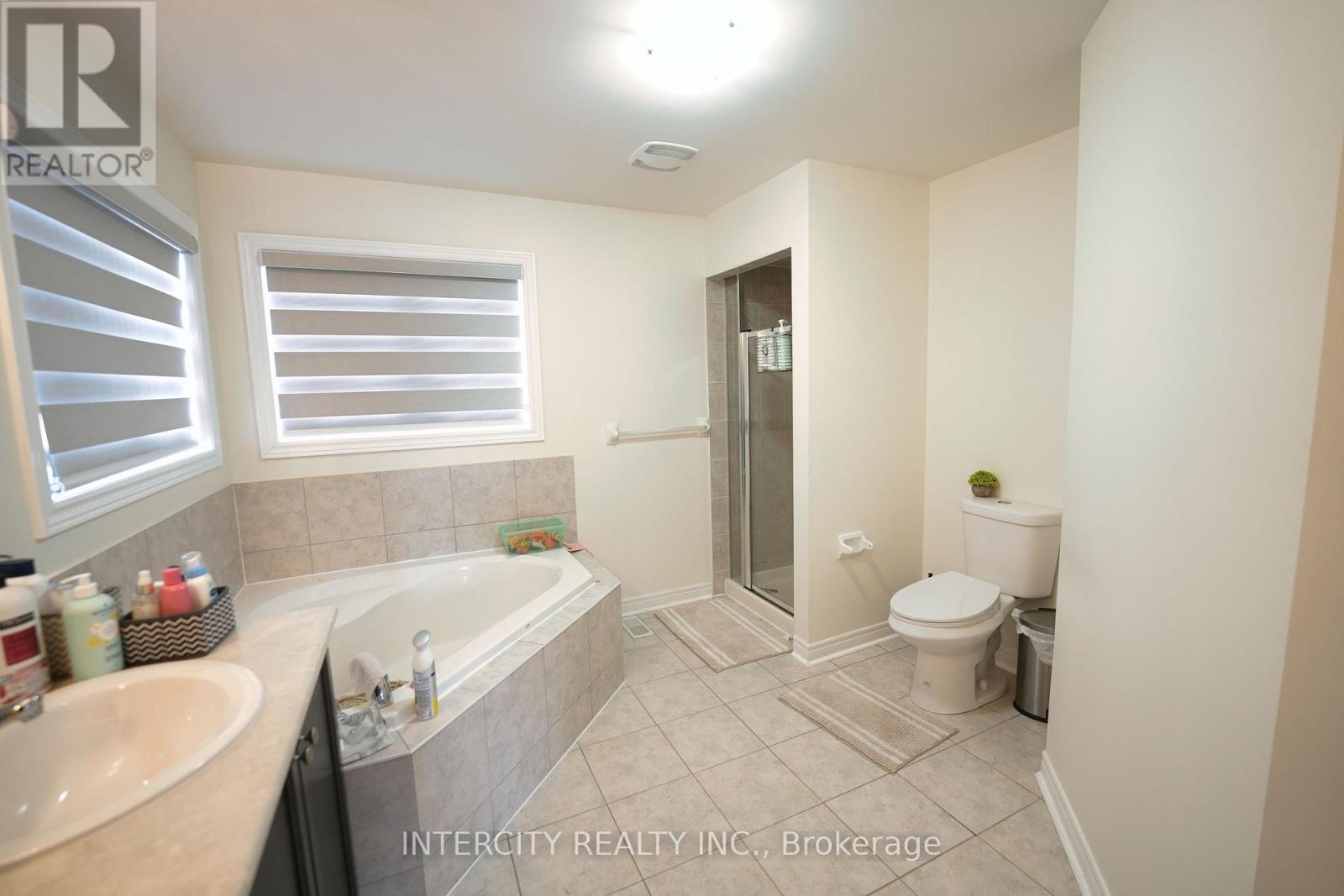 1 Pape Drive, Brampton, Ontario  L6R 0G4 - Photo 12 - W13090654