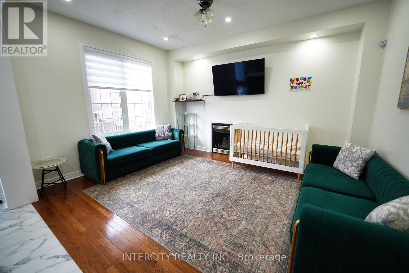 1 Pape Drive, Brampton, Ontario  L6R 0G4 - Photo 6 - W13090654