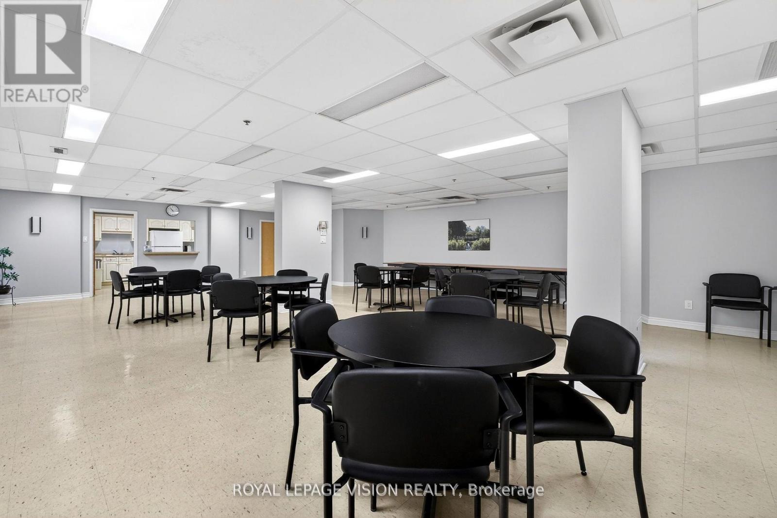 1002 - 81 Millside Drive, Milton, Ontario  L9T 3X4 - Photo 40 - W13090690