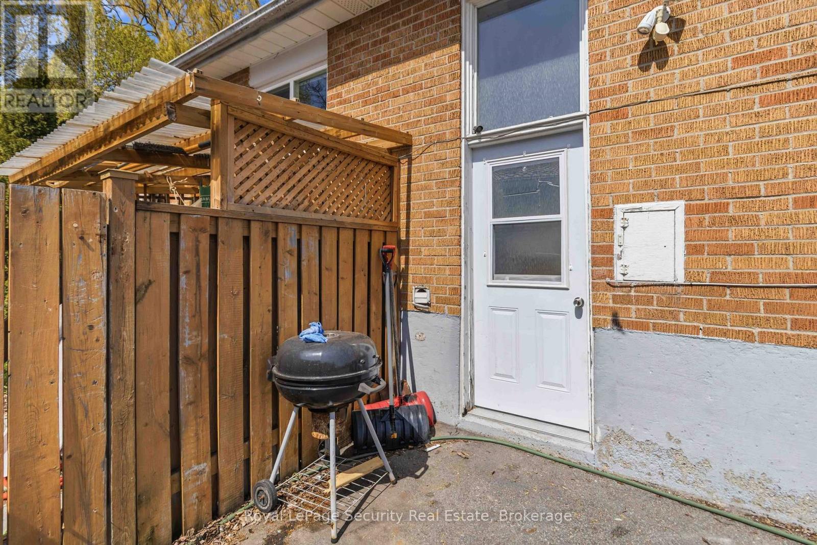 Basement - 3372 Fellmore Drive, Mississauga, Ontario  L5C 2E2 - Photo 5 - W13090704