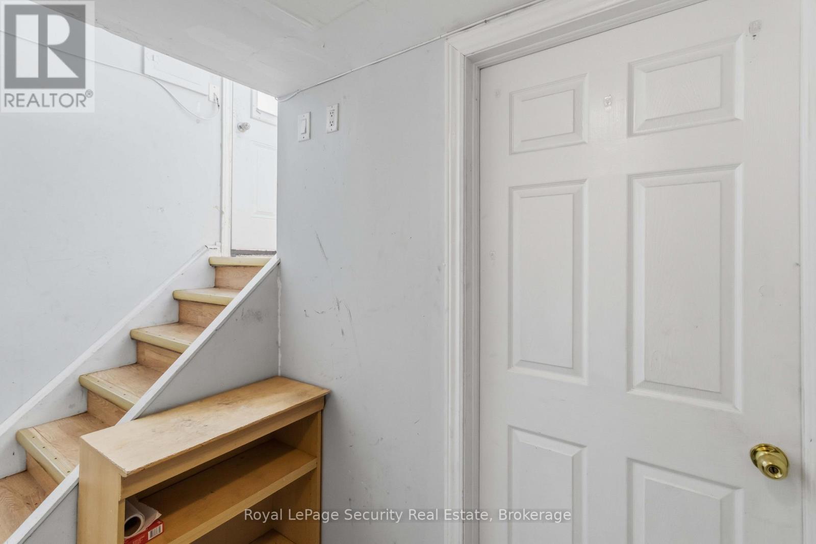 Basement - 3372 Fellmore Drive, Mississauga, Ontario  L5C 2E2 - Photo 9 - W13090704