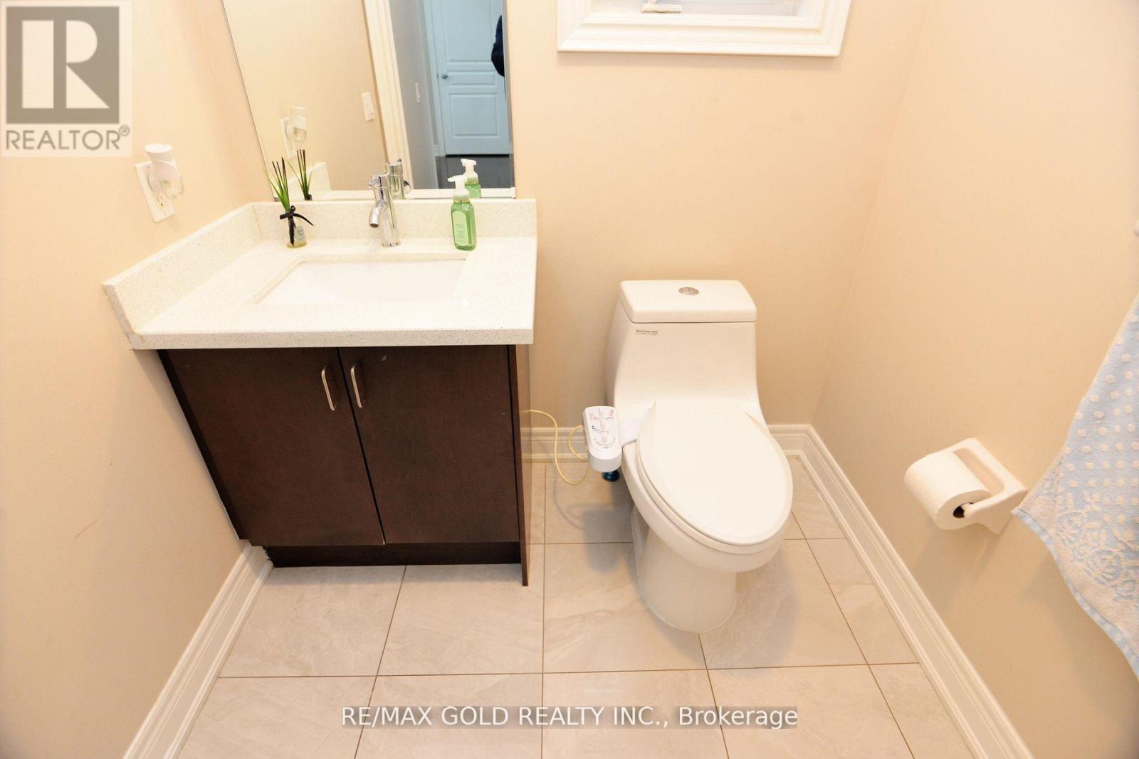 42 Brookwater Crescent, Caledon, Ontario  L7C 4A4 - Photo 14 - W13090710