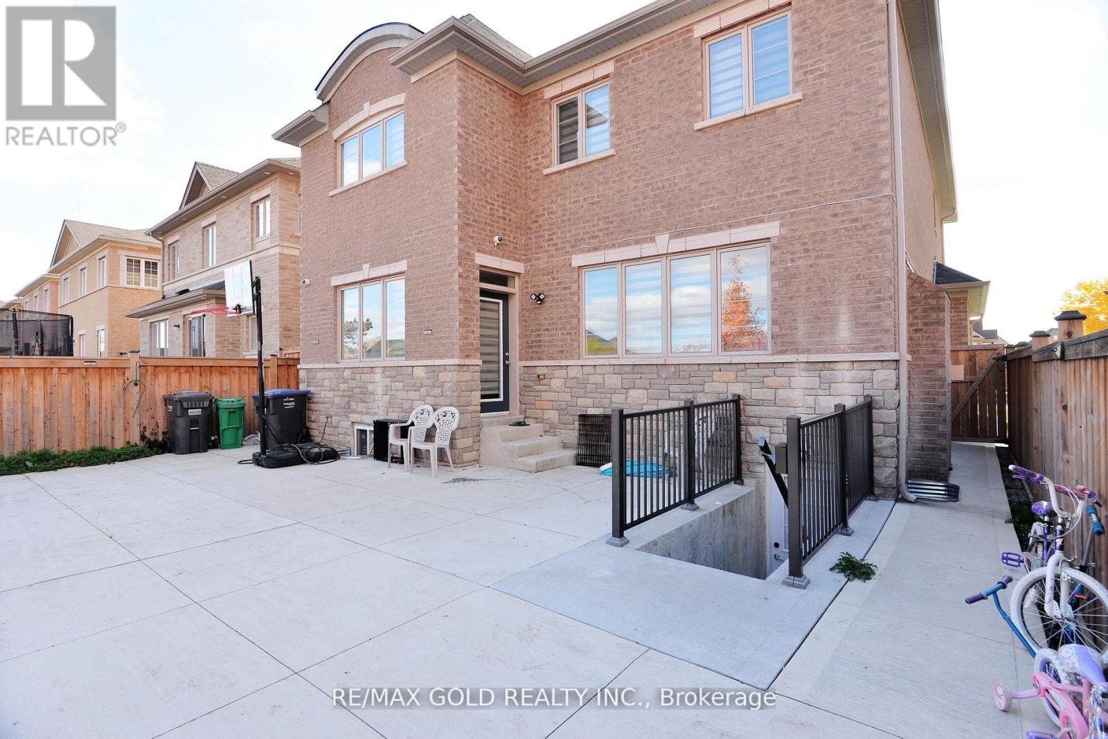 42 Brookwater Crescent, Caledon, Ontario  L7C 4A4 - Photo 39 - W13090710