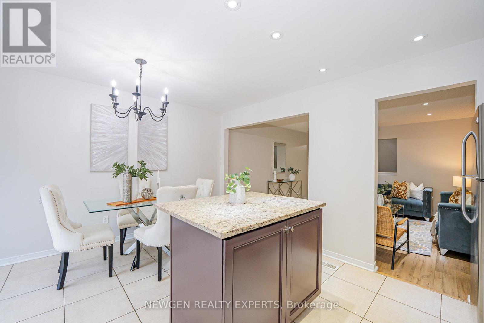 55 Teal Crescent, Brampton (Credit Valley), Ontario  L4N 8W1 - Photo 12 - W13090750