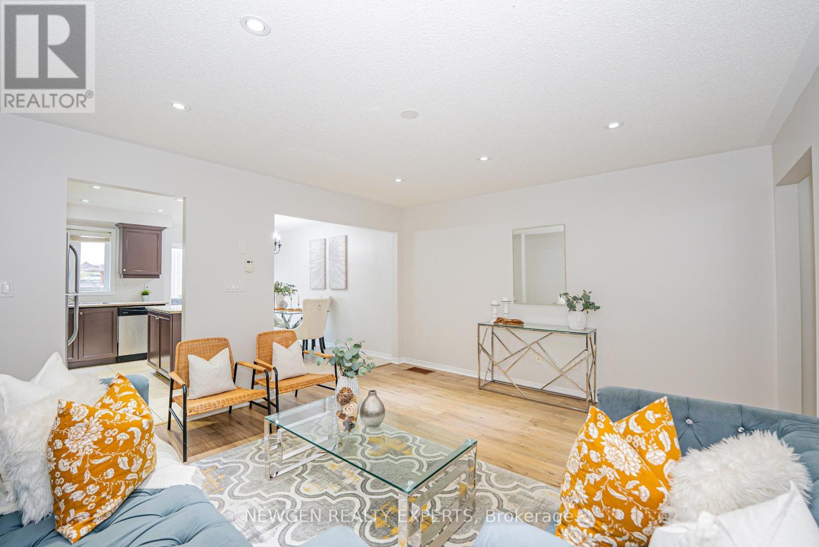 55 Teal Crescent, Brampton (Credit Valley), Ontario  L4N 8W1 - Photo 7 - W13090750