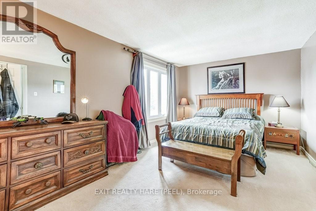 28 Sparklett Crescent, Brampton, Ontario  L6Z 1M8 - Photo 17 - W13090758