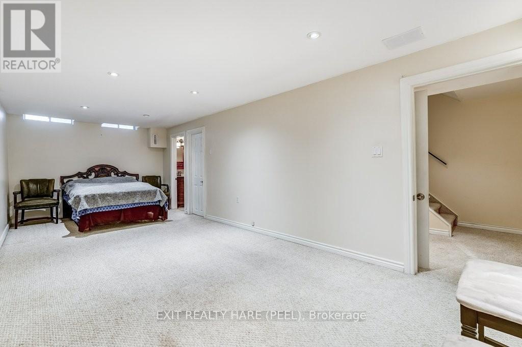 28 Sparklett Crescent, Brampton, Ontario  L6Z 1M8 - Photo 26 - W13090758
