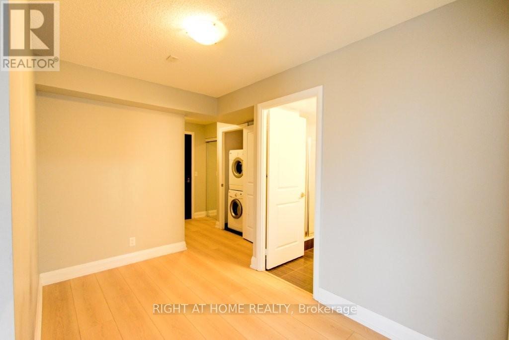621 - 370 HIGHWAY 7 E, Richmond Hill, Ontario