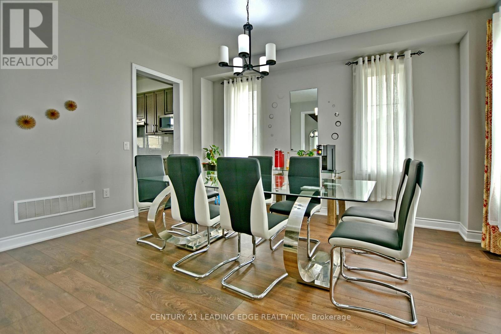 36 Union Boulevard, Wasaga Beach, Ontario  L9Z 0L9 - Photo 10 - S13090426