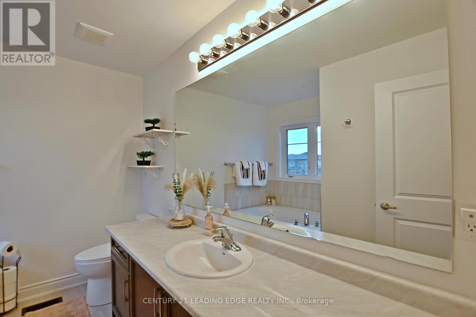 36 Union Boulevard, Wasaga Beach, Ontario  L9Z 0L9 - Photo 34 - S13090426