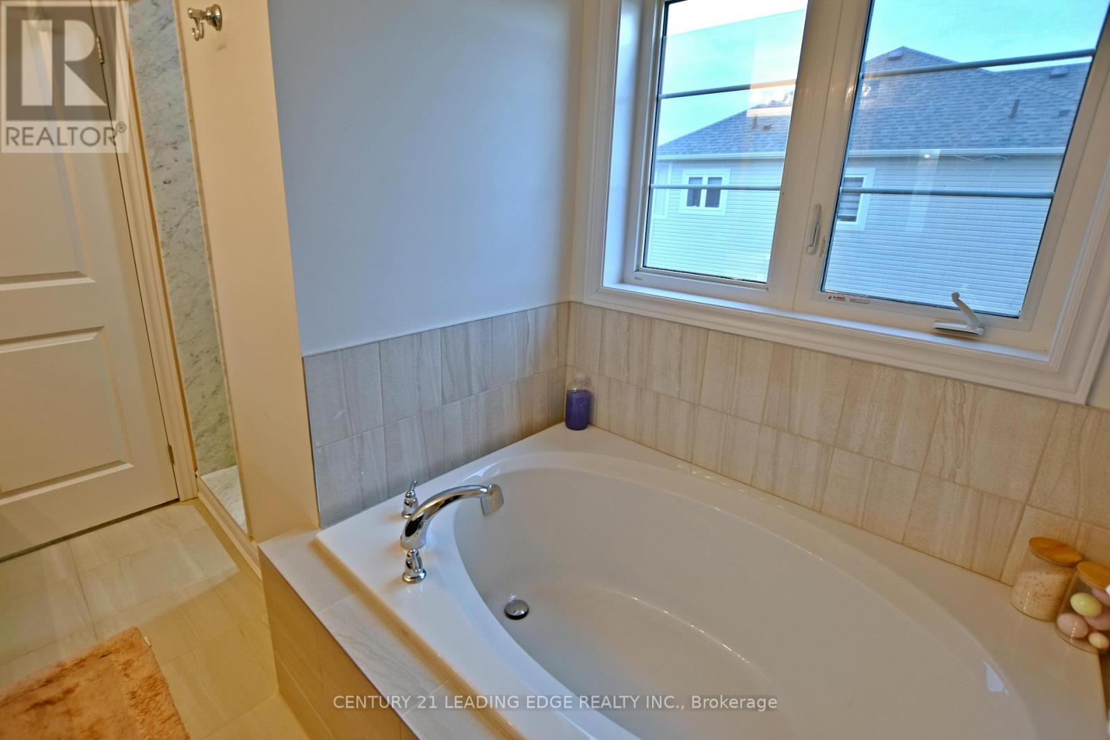 36 Union Boulevard, Wasaga Beach, Ontario  L9Z 0L9 - Photo 37 - S13090426