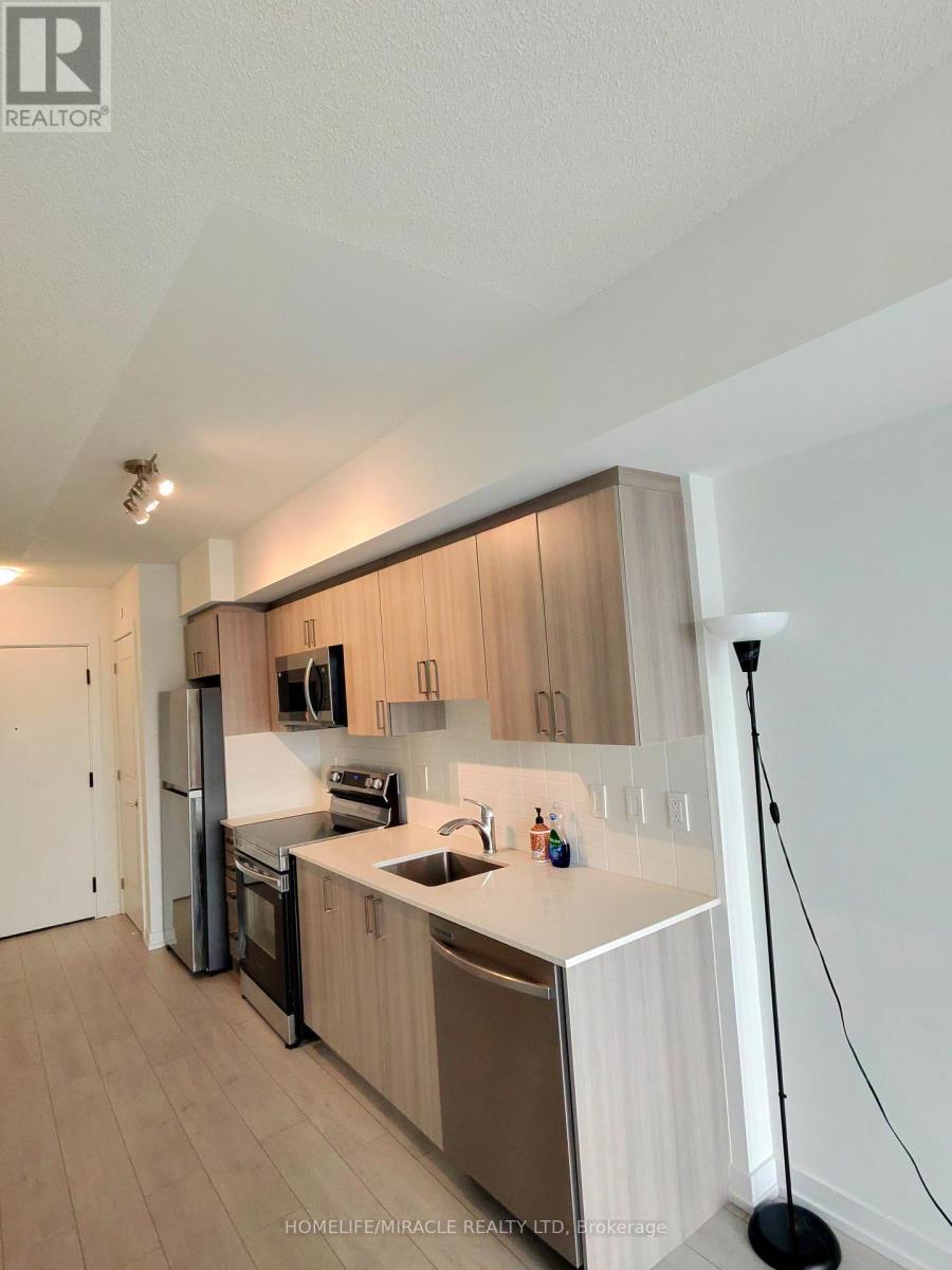 613 - 556 Marlee Avenue, Toronto, Ontario  M6B 0B1 - Photo 12 - W13015124