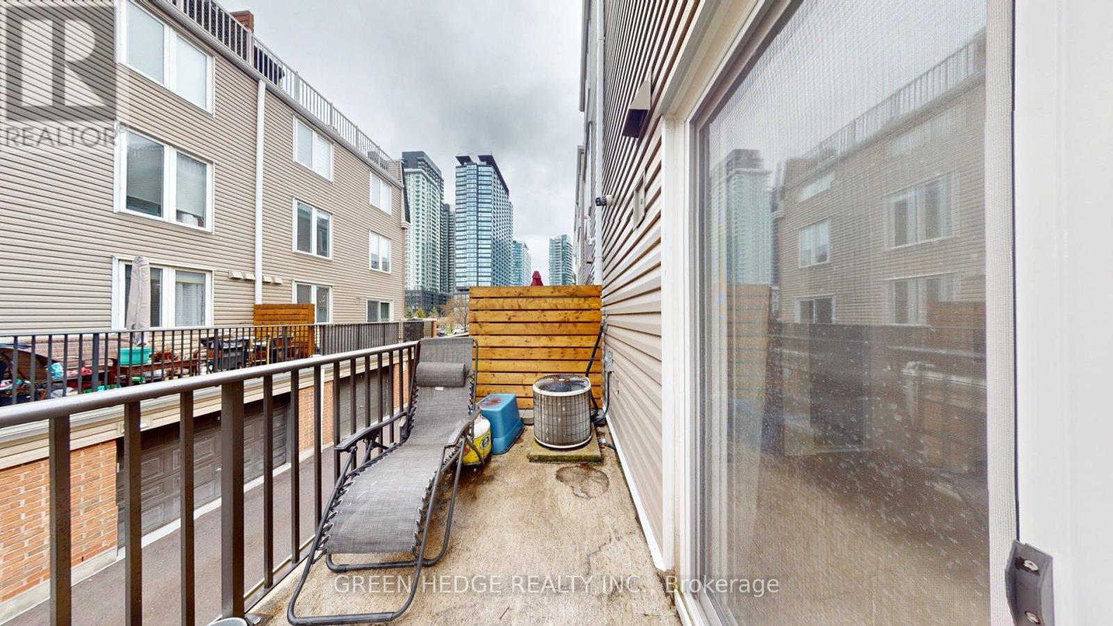 320 - 26 Douro Street, Toronto, Ontario  M6K 3M4 - Photo 15 - C13087778