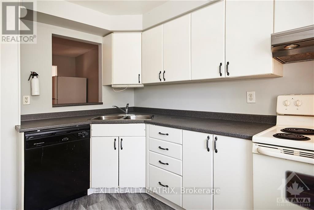 2988 Fairlea Crescent, Ottawa, Ontario  K1V 8T7 - Photo 6 - X13090848