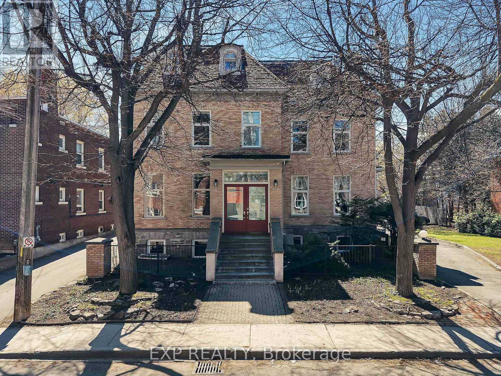 2 - 274 DALY AVENUE, Ottawa, Ontario