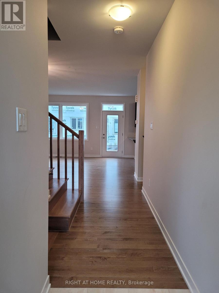 12 Focality Crescent, Ottawa, Ontario  K2J 6W7 - Photo 2 - X13090930