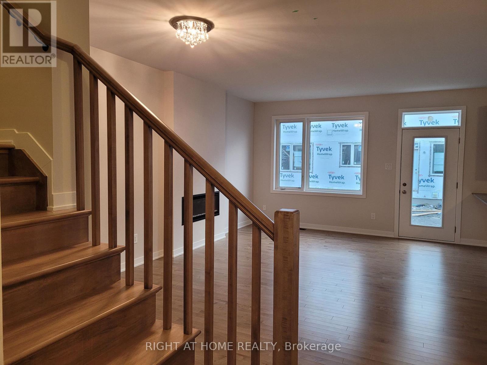 12 Focality Crescent, Ottawa, Ontario  K2J 6W7 - Photo 4 - X13090930