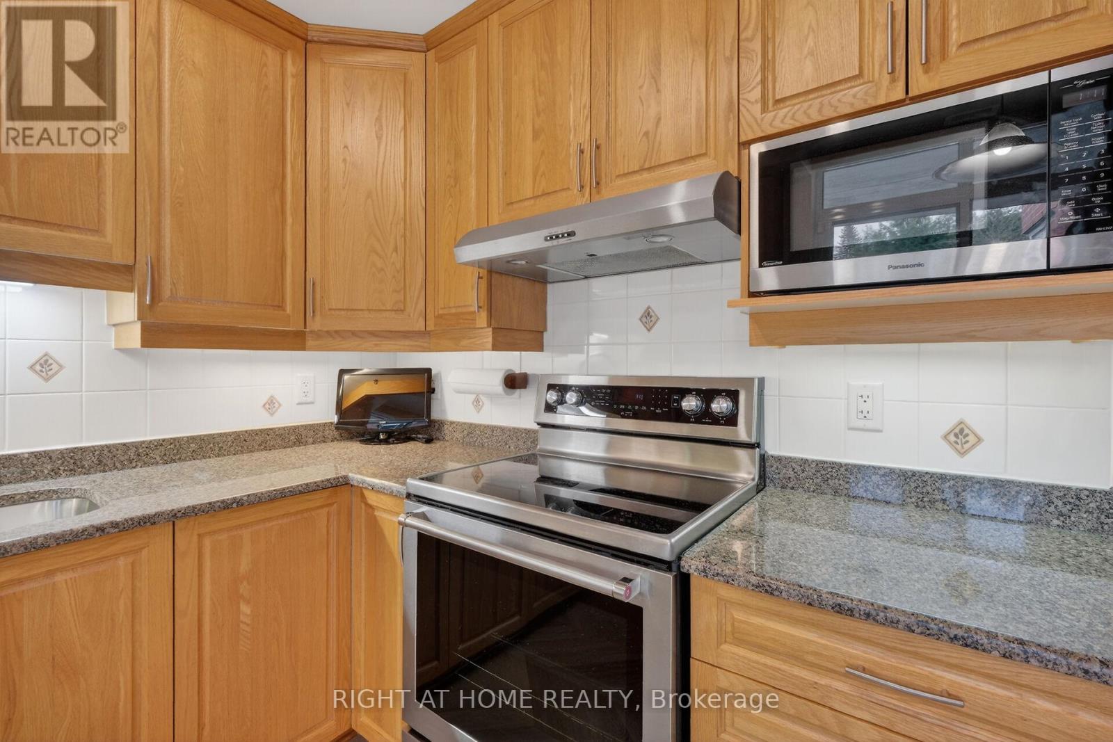 307 - 136 Darlington Private, Ottawa, Ontario  K1V 0X6 - Photo 11 - X13091004