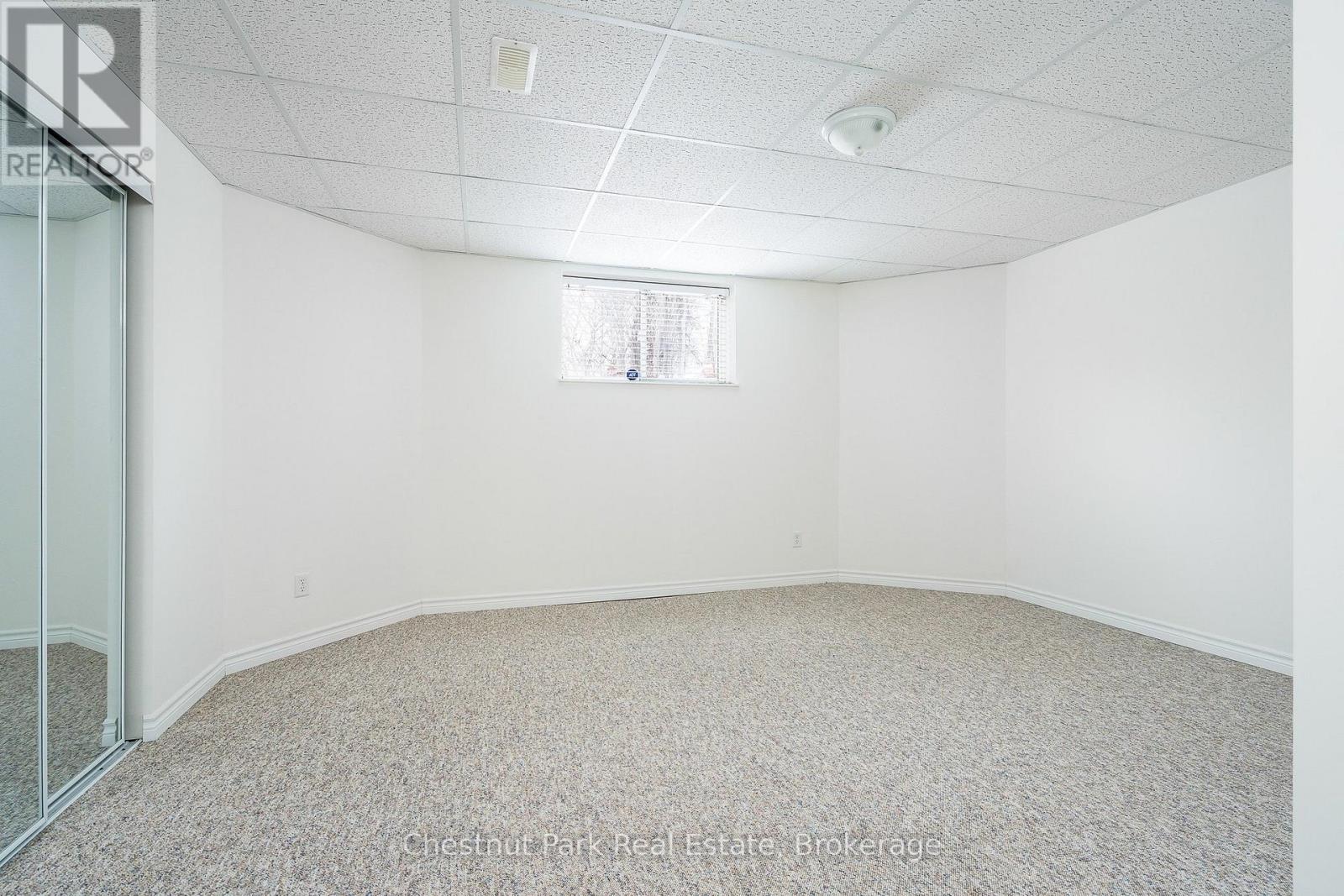 16 Green Pine Crescent, Wasaga Beach, Ontario  L9Z 1P6 - Photo 43 - S13049128