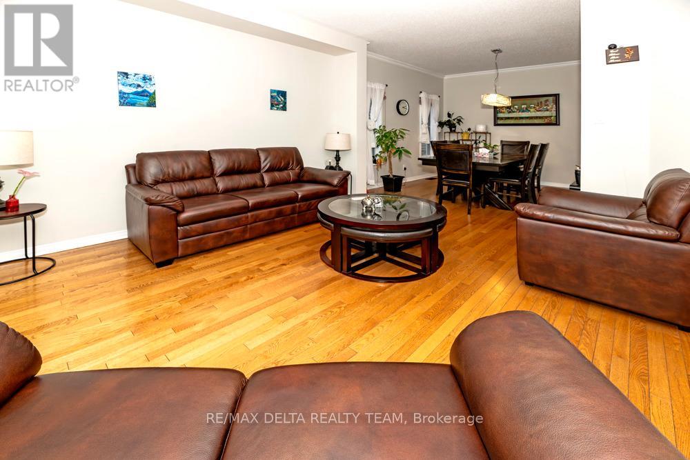 125 Stoneway Drive, Ottawa, Ontario  K2G 6P6 - Photo 11 - X13091056