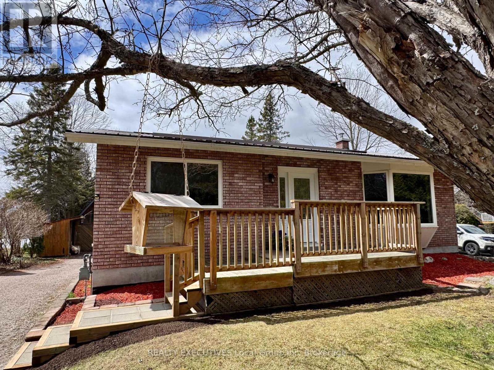 1052 Evansville Drive, West Nipissing, Ontario  P2B 2K4 - Photo 4 - X13090868