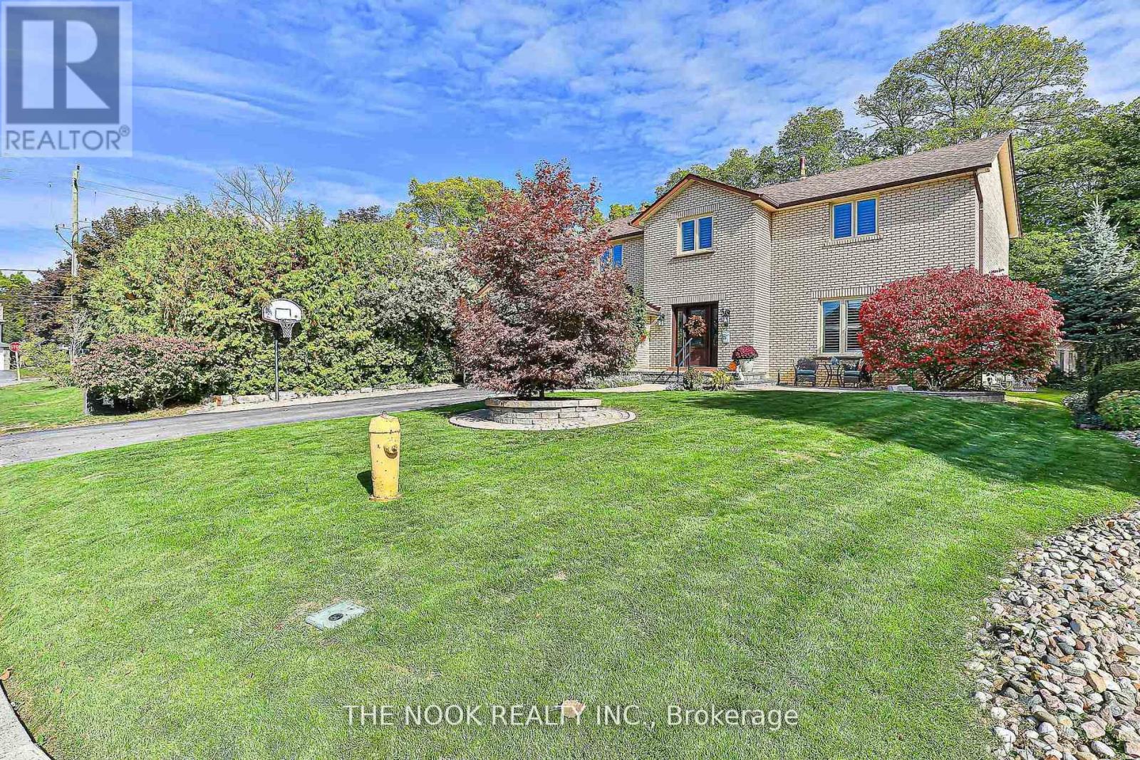 3 KING ARTHUR'S COURT, Markham, Ontario