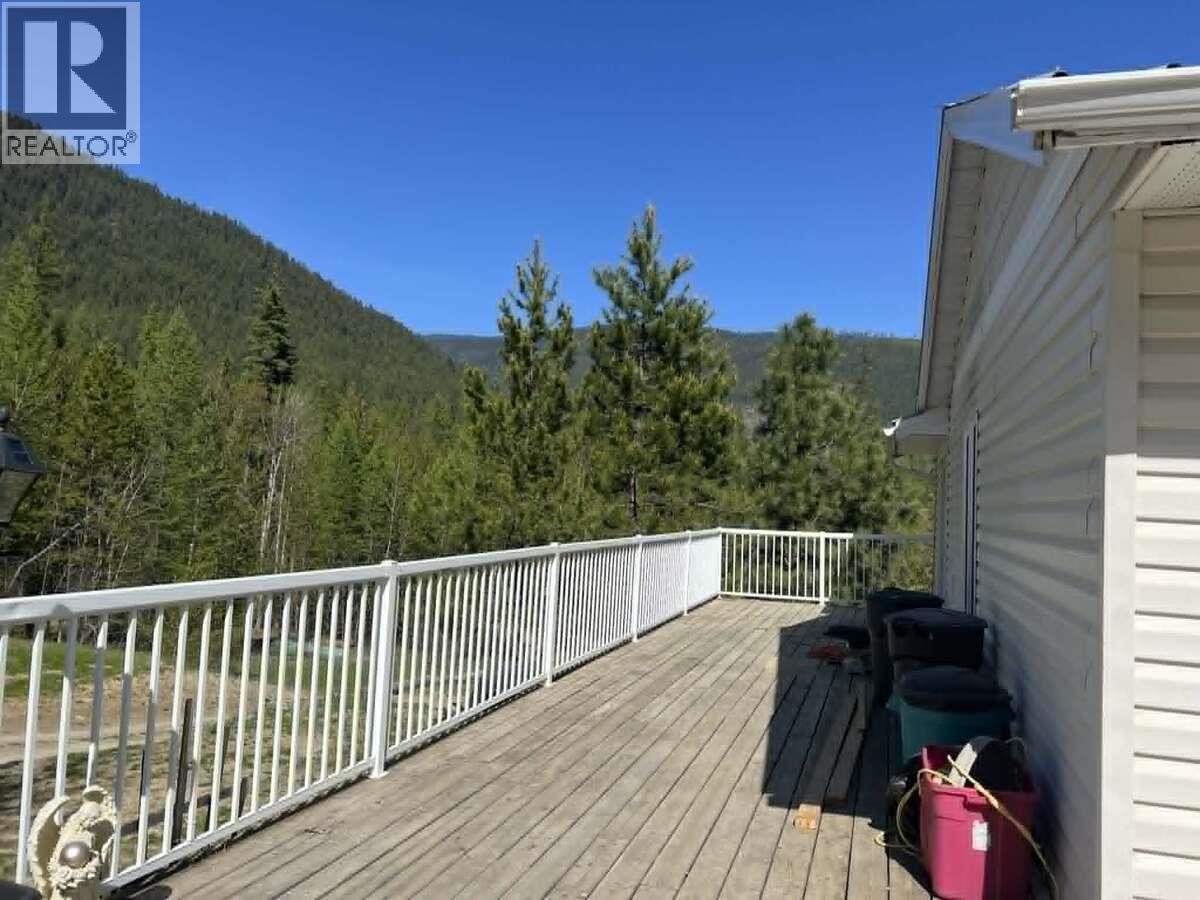 1325 Lakeview Arrow Creek Road, Creston, British Columbia  V0B 1G9 - Photo 4 - 10386314