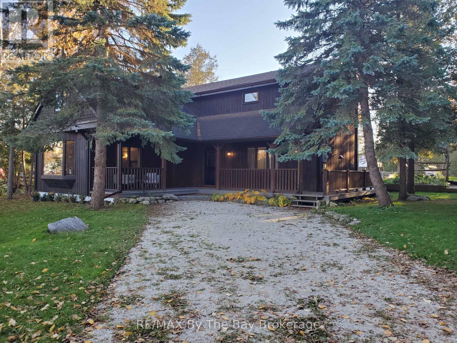 22 Woodcrest Avenue, Collingwood, Ontario  L9Y 3Z1 - Photo 1 - S13090908