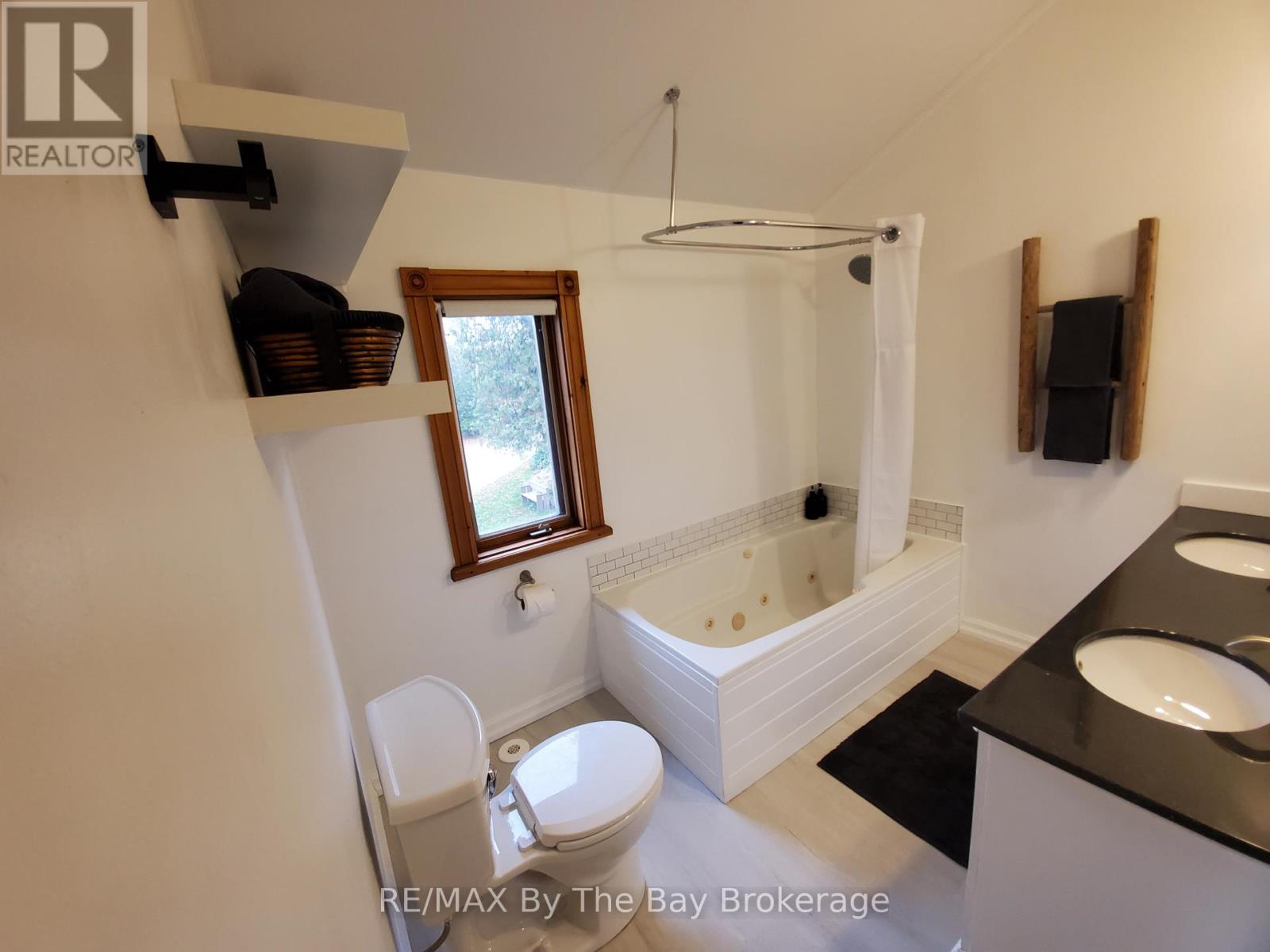 22 Woodcrest Avenue, Collingwood, Ontario  L9Y 3Z1 - Photo 11 - S13090908