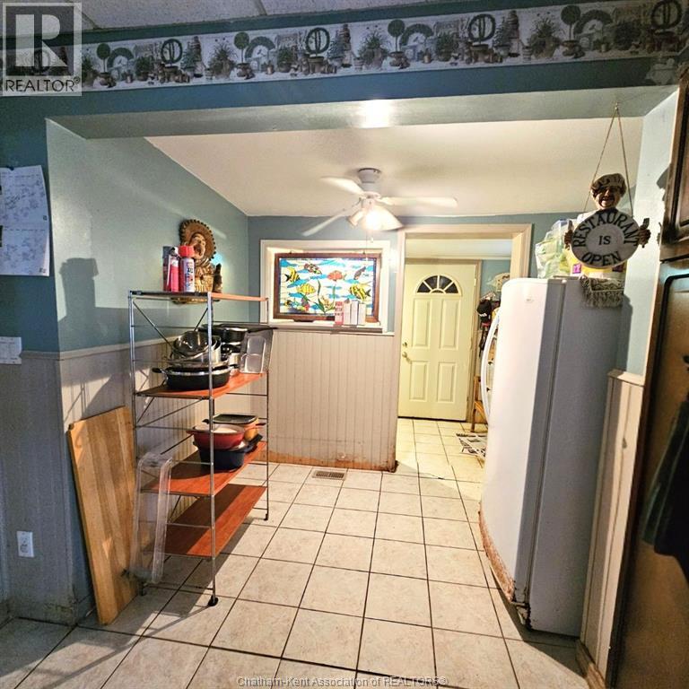 418 Gillard Street, Wallaceburg, Ontario  N8A 1N6 - Photo 12 - 26009884
