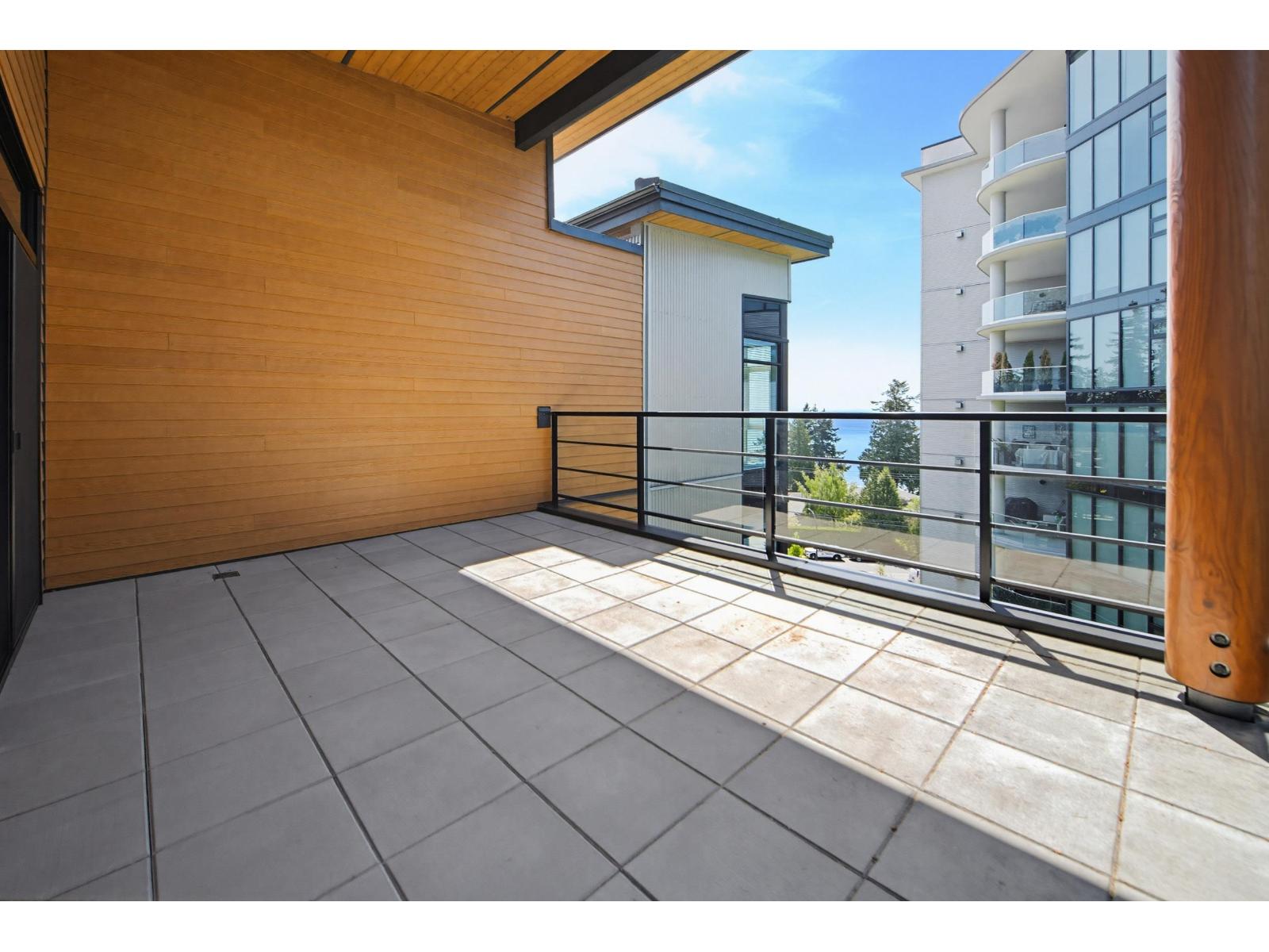 505 14855 Thrift Avenue, White Rock, British Columbia  V4B 2J6 - Photo 31 - R3119667