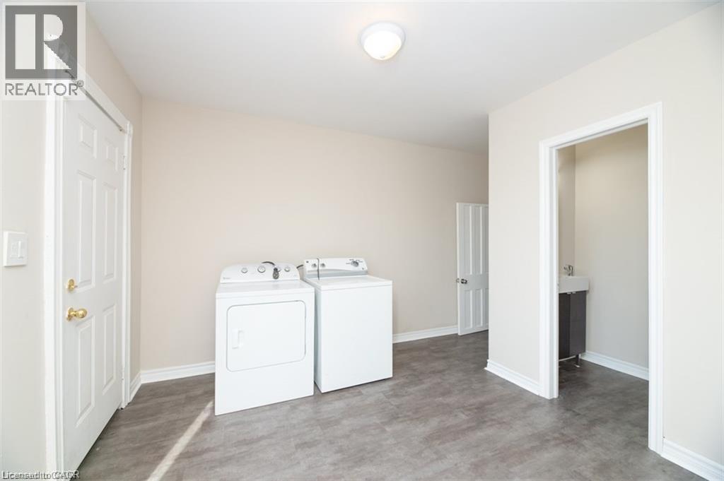 20 Harvey Street, Hamilton, Ontario  L8L 2L8 - Photo 7 - 40826986