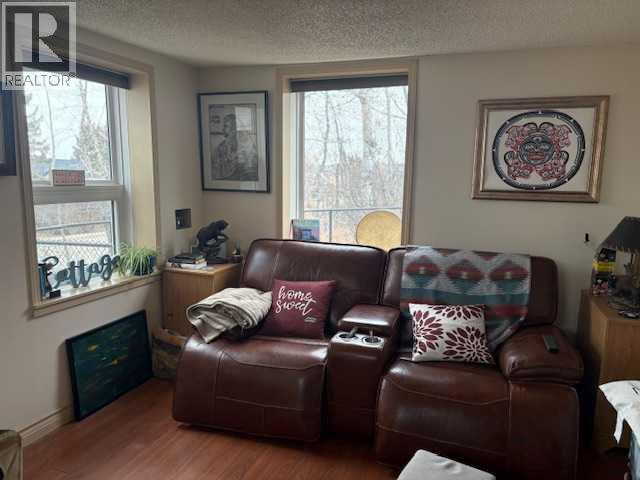5111 47 Avenue, Sylvan Lake, Alberta  T4S 1G9 - Photo 3 - A2286832