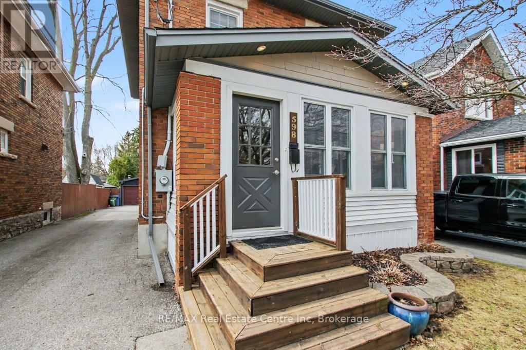 598 Woolwich Street, Guelph, Ontario  N1H 3Y2 - Photo 4 - X13090976