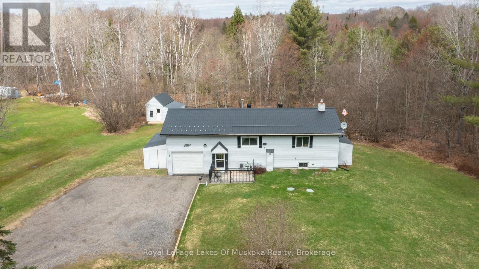 1040 Windermere Road, Muskoka Lakes, Ontario  P0B 1M0 - Photo 2 - X13091066