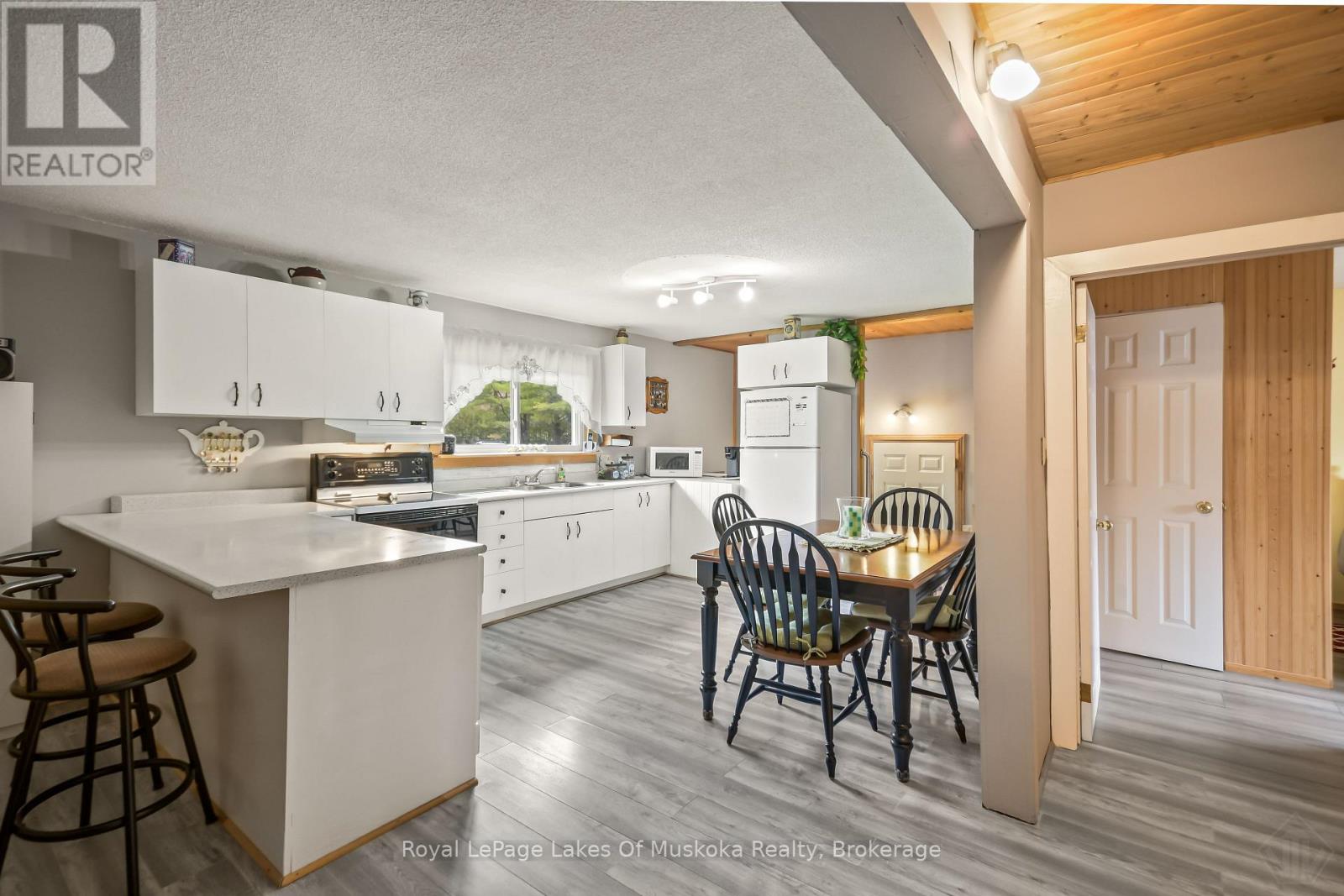 1040 Windermere Road, Muskoka Lakes, Ontario  P0B 1M0 - Photo 5 - X13091066